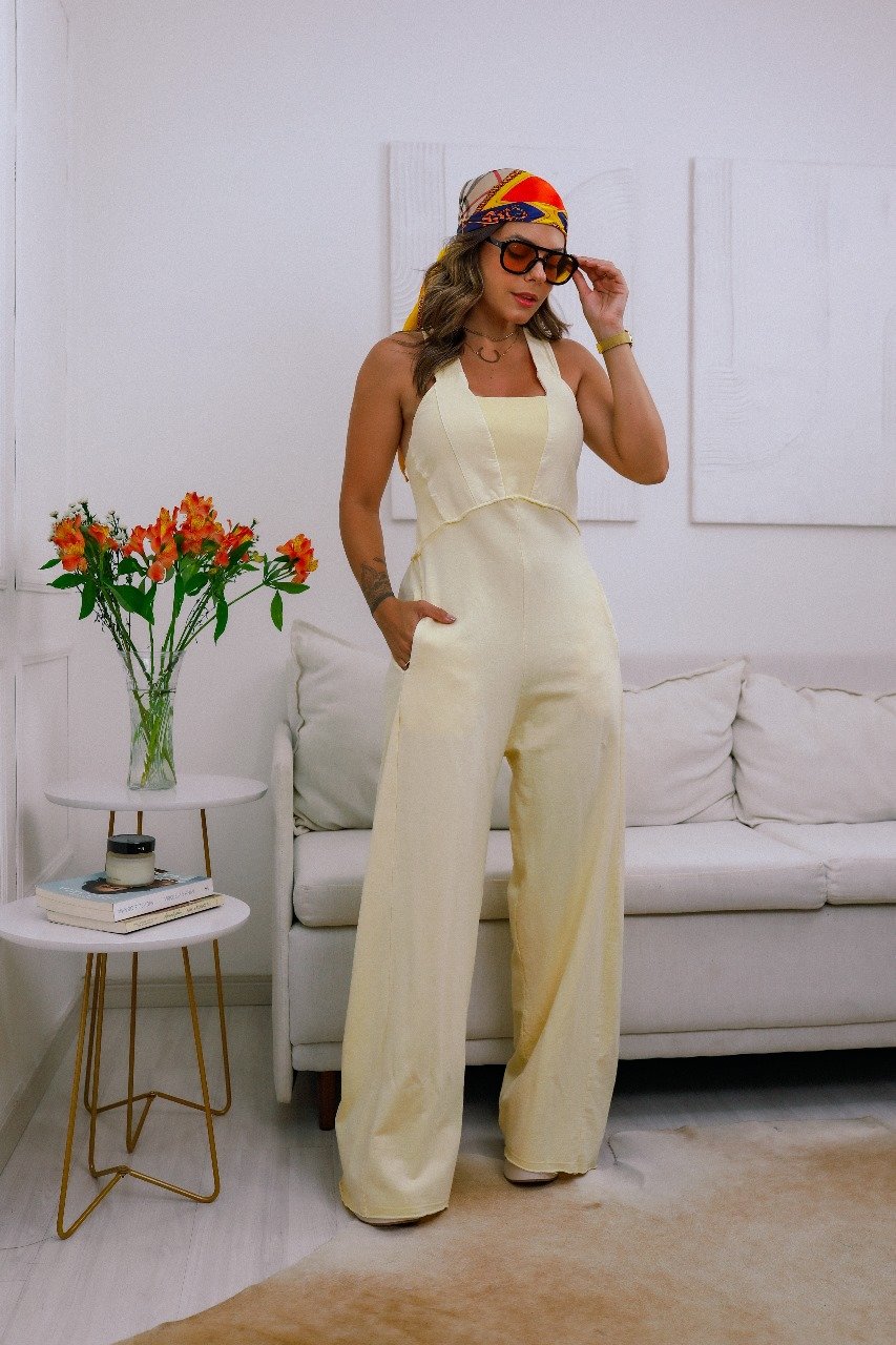 Macacão Jardineira Bella