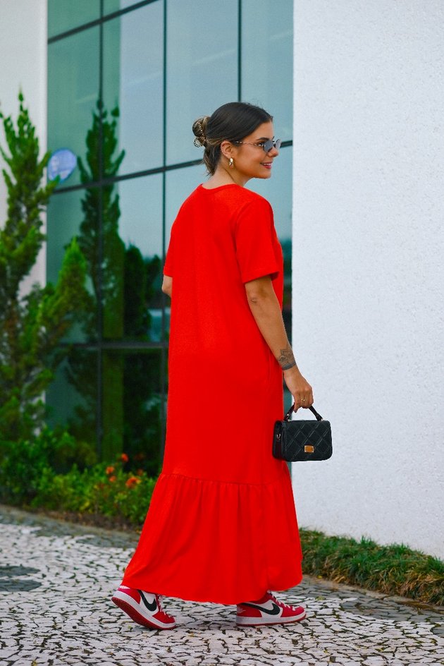 Vestido Midi Básico Samantha