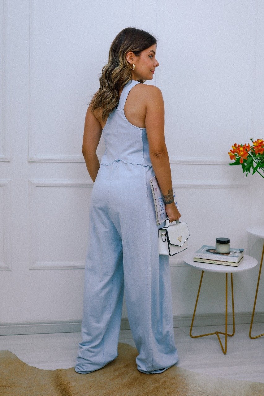 Macacão Jardineira Bella