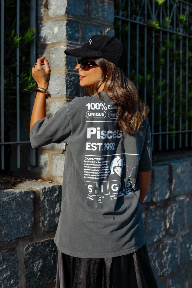 Camiseta Oversized Signos