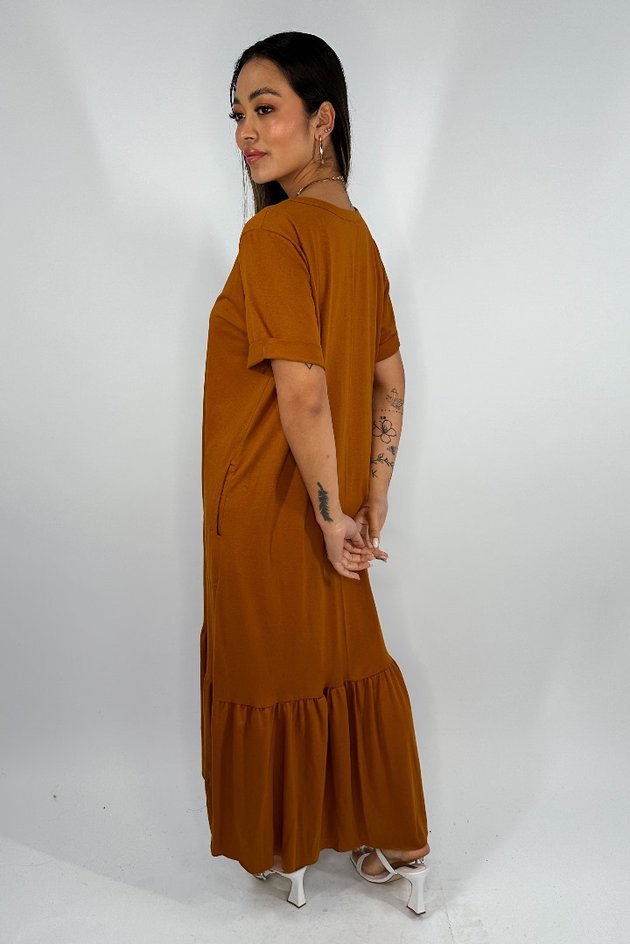 Vestido Midi Básico Samantha